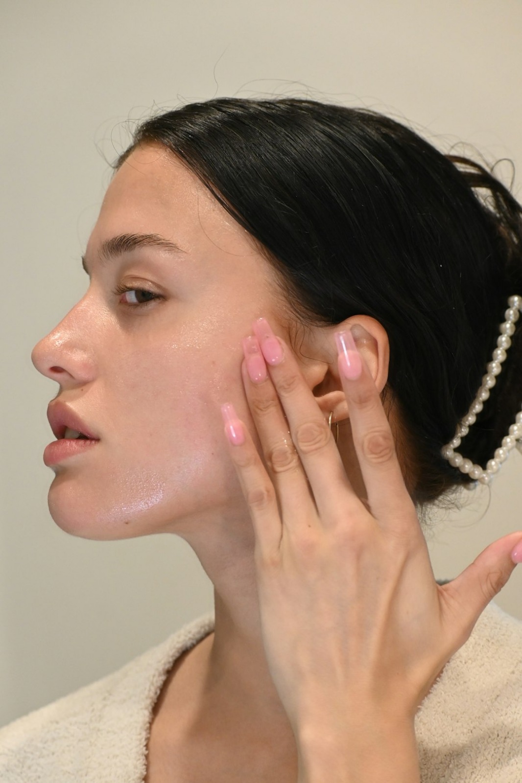Skincare treatment at Kaytra Cosmo Clinic